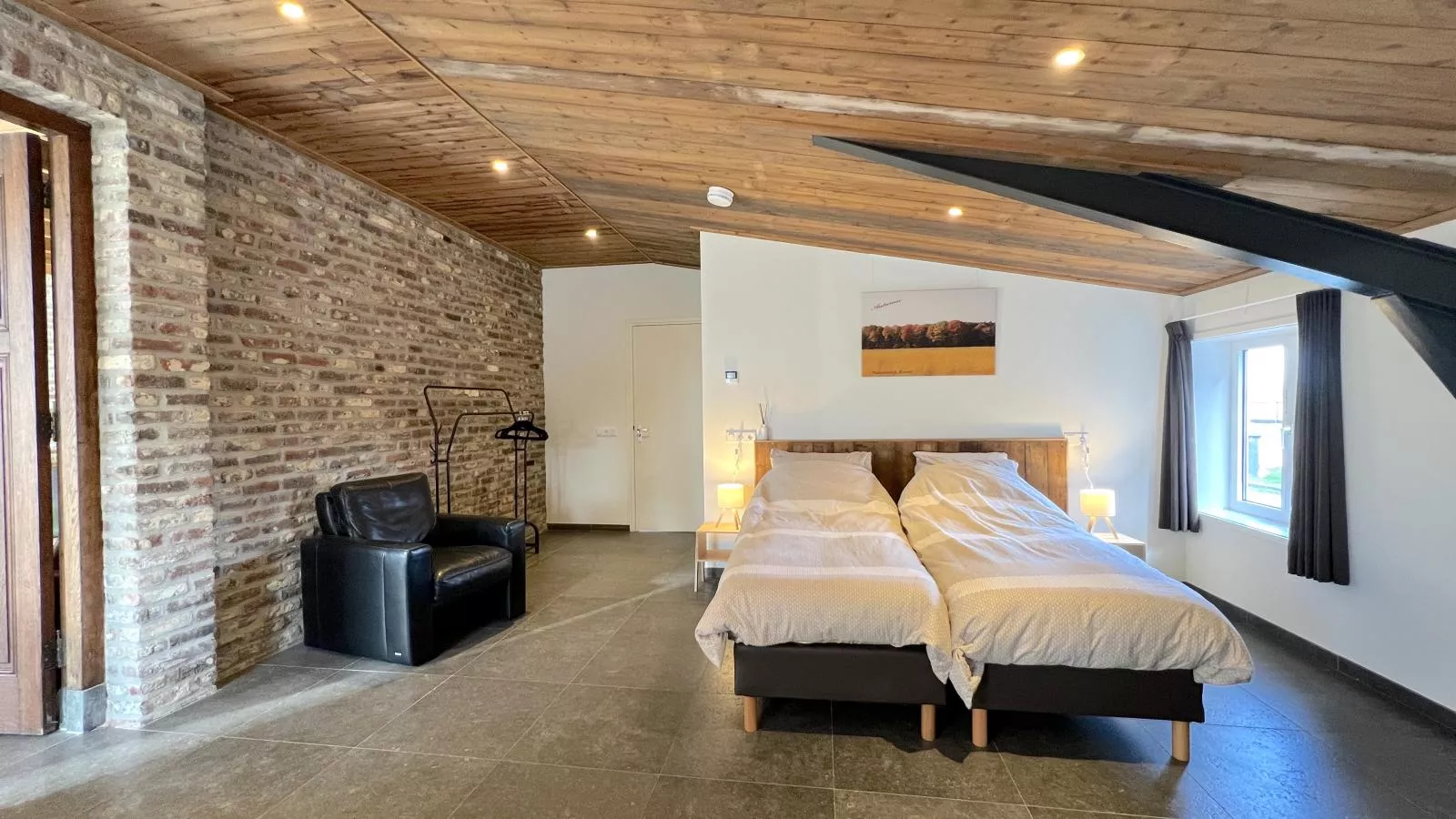 De Rouwenbogt-Slaapkamer