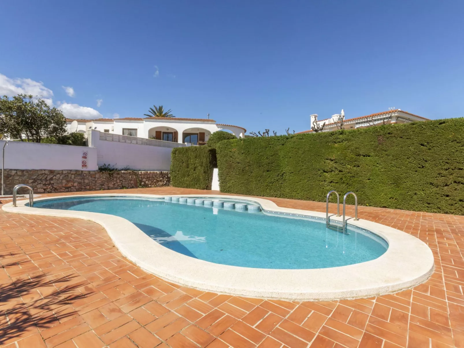 La Casa Blanca-Buiten