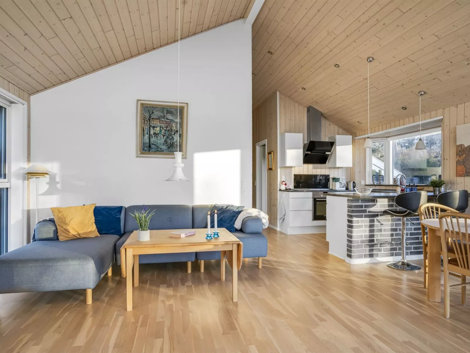 "Ilya" - 1.7km from the sea-Binnen