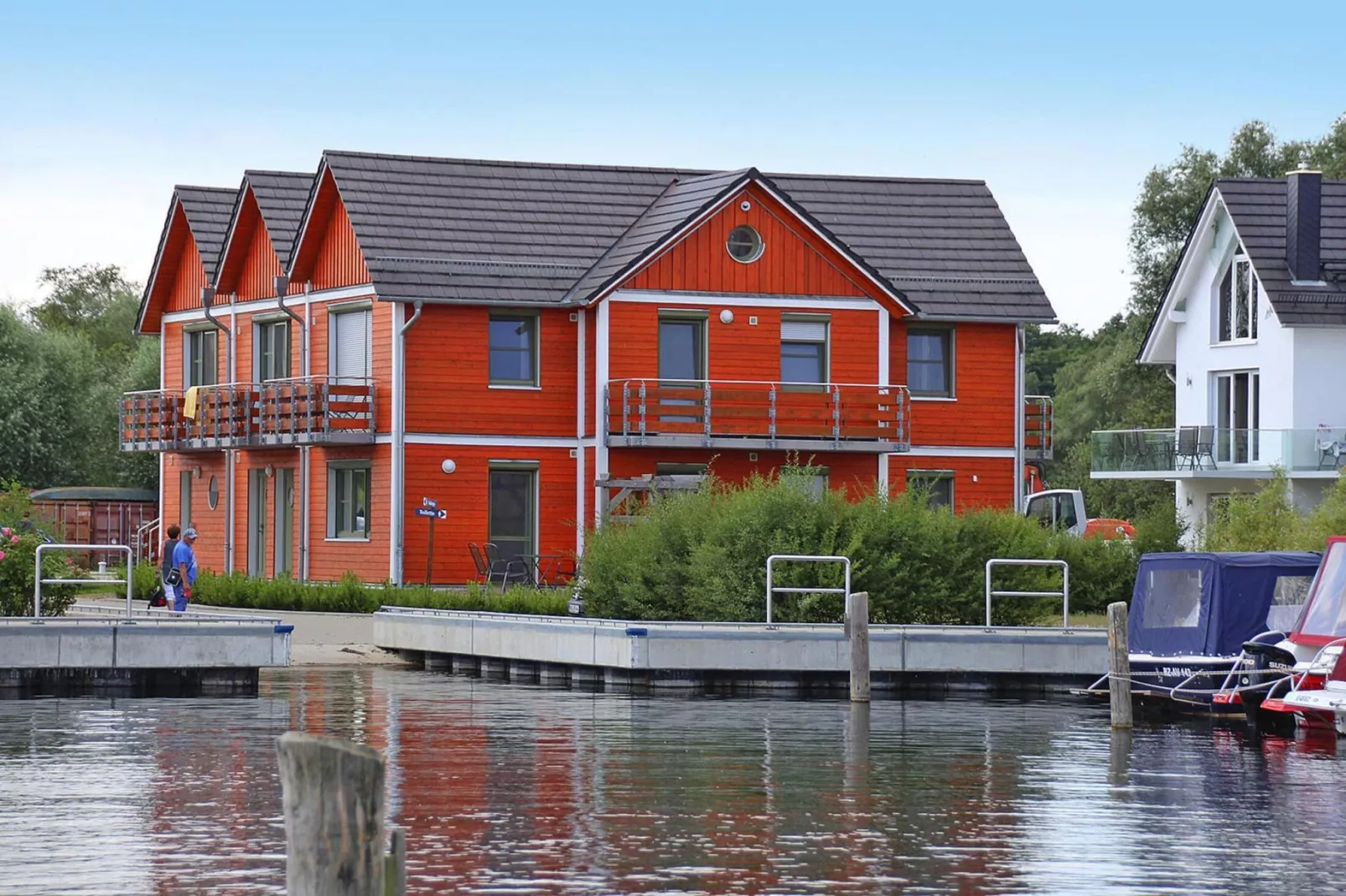 Appartementhaus am Leuchtturm / Fewo EG 70 qm-Buitenkant zomer