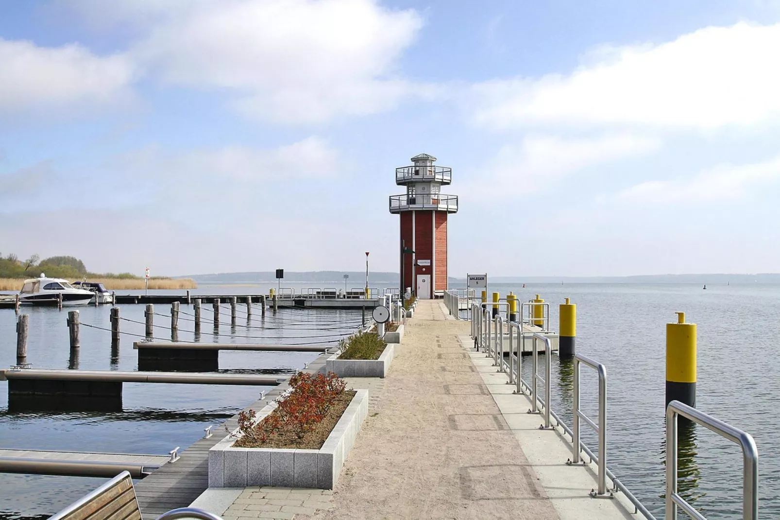Appartementhaus Leuchtturm / Fewo OG 72 qm-Gebieden zomer 1km