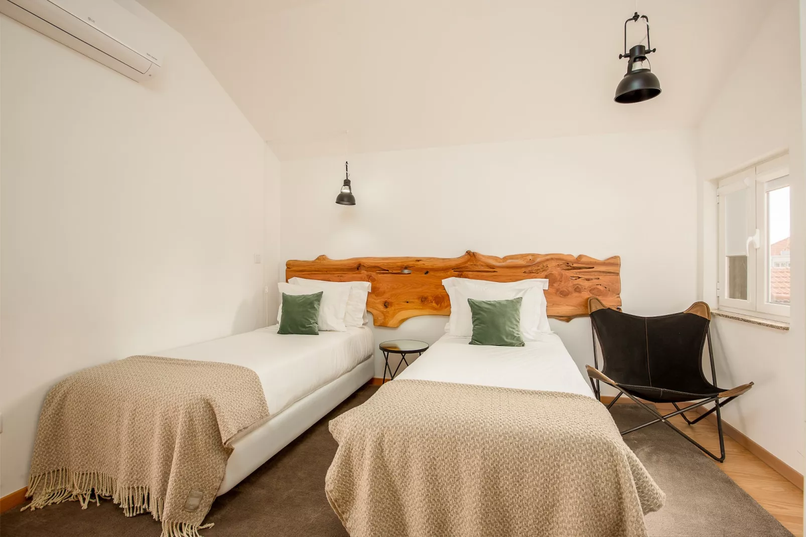 YOUROPO - Cosy 6-Slaapkamer
