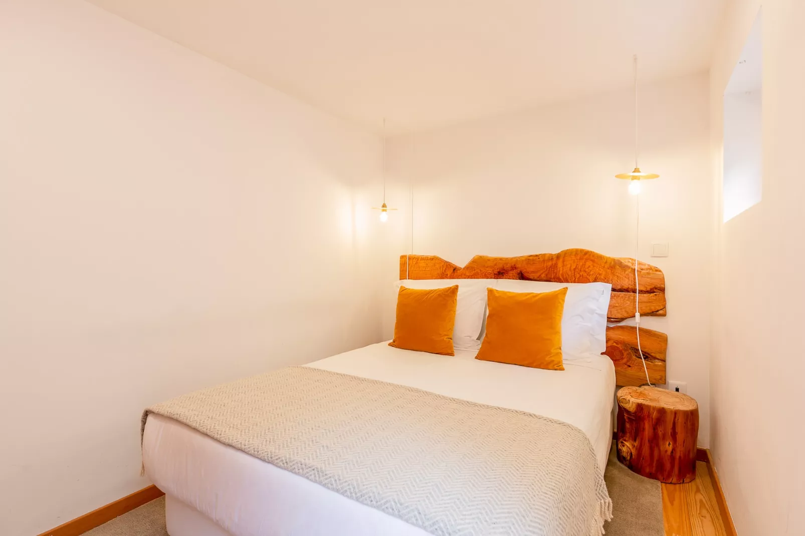 YOUROPO - Cosy 4-Slaapkamer