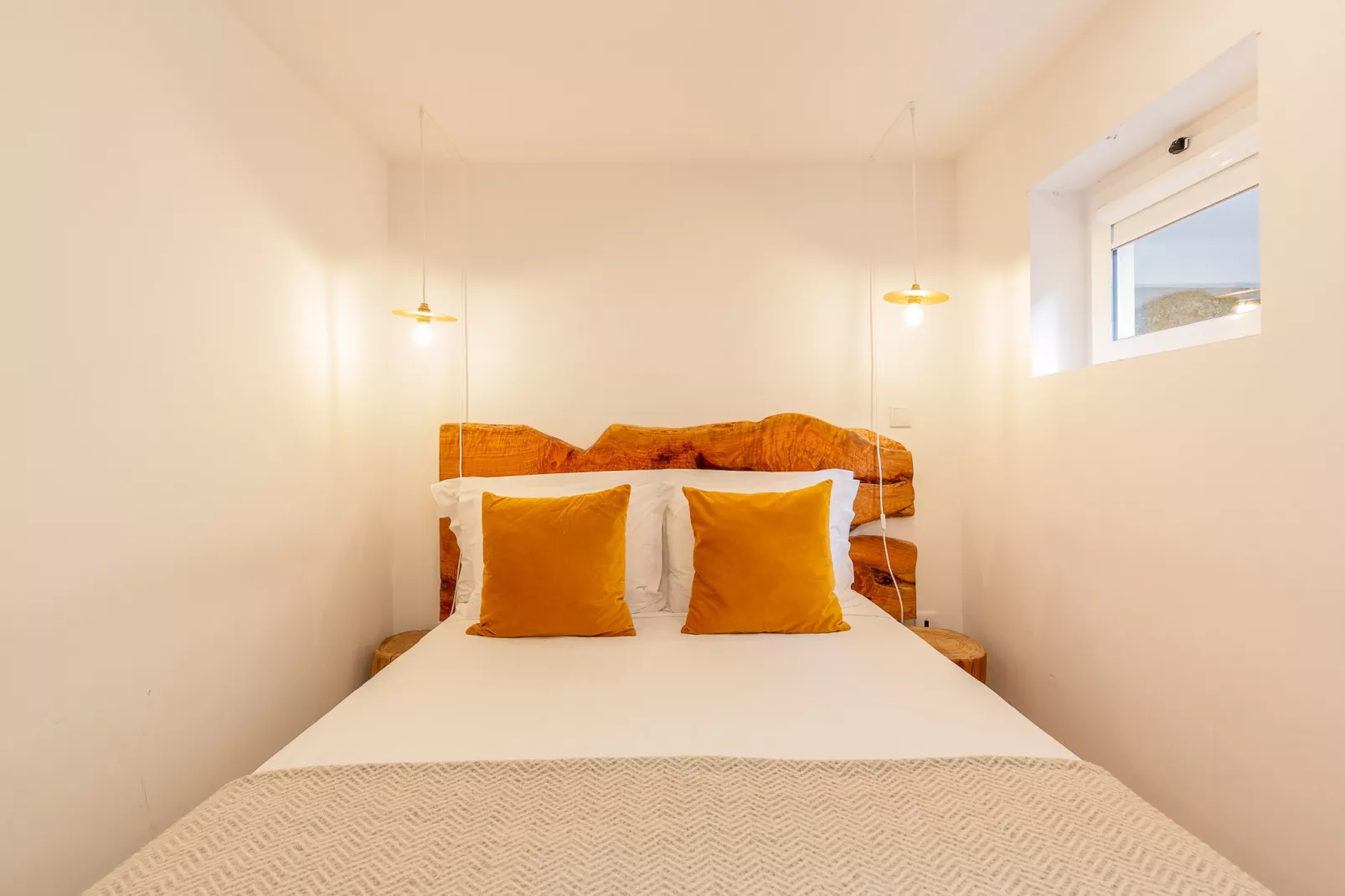 YOUROPO - Cosy 4-Slaapkamer