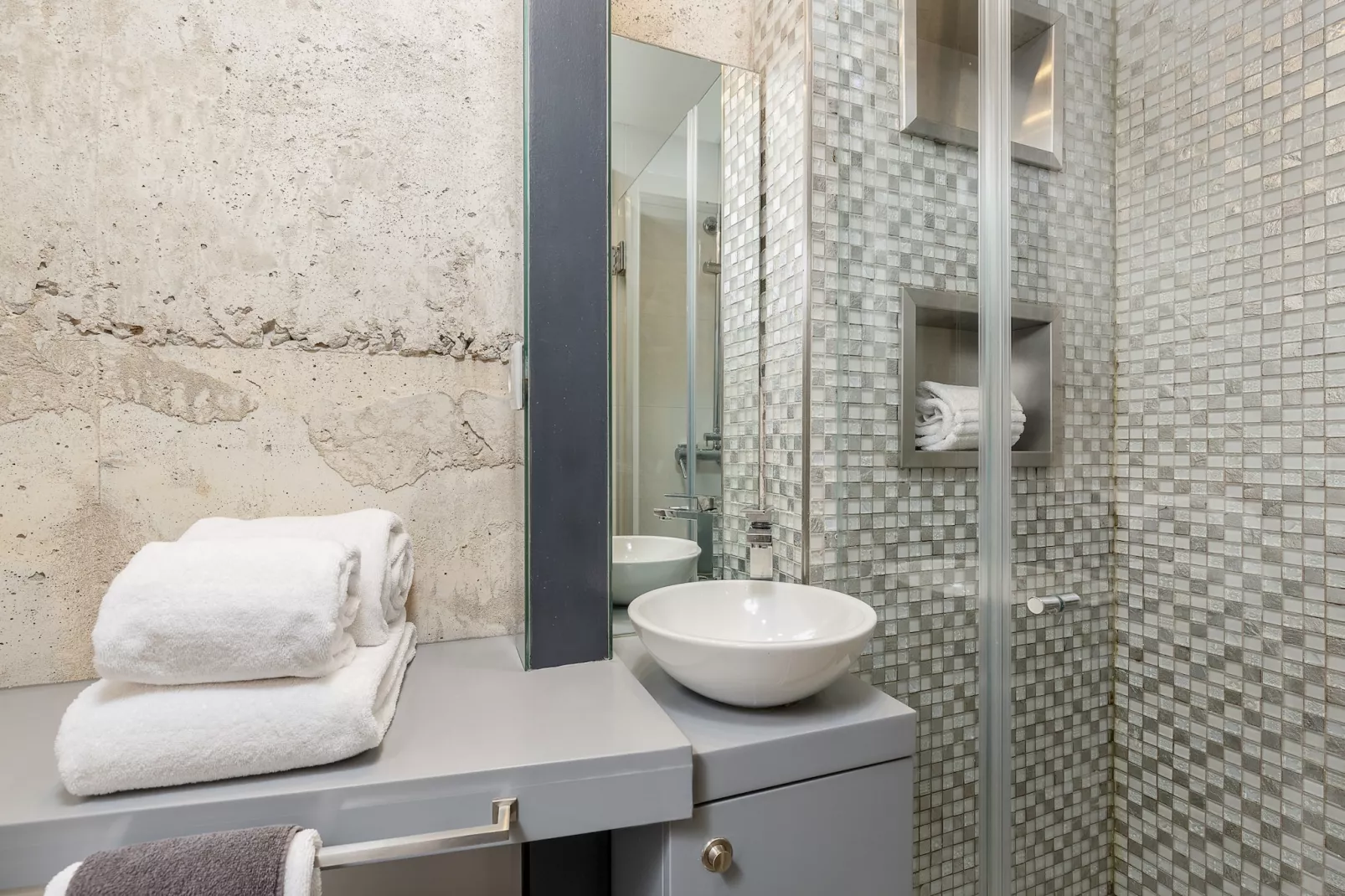 YOUROPO - Ribeira Porto 1-Badkamer