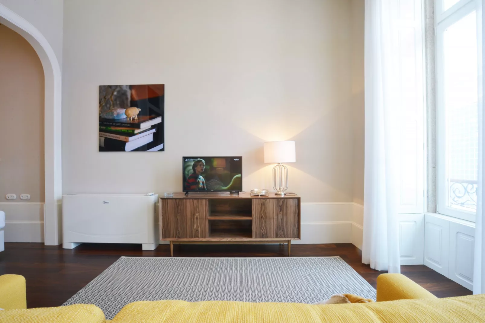 YOUROPO - Market 1A-Woonkamer