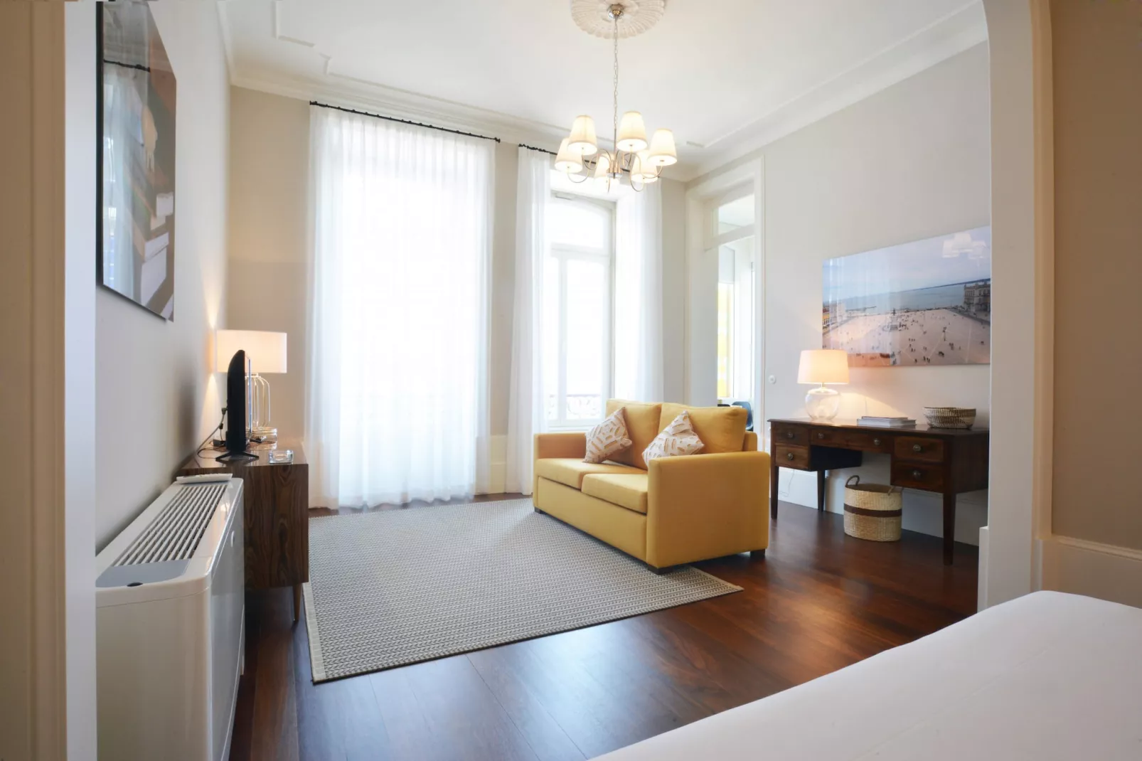 YOUROPO - Market 1A-Woonkamer