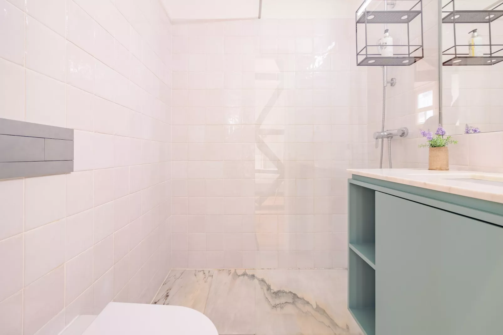 YOUROPO - City Center 2-Badkamer