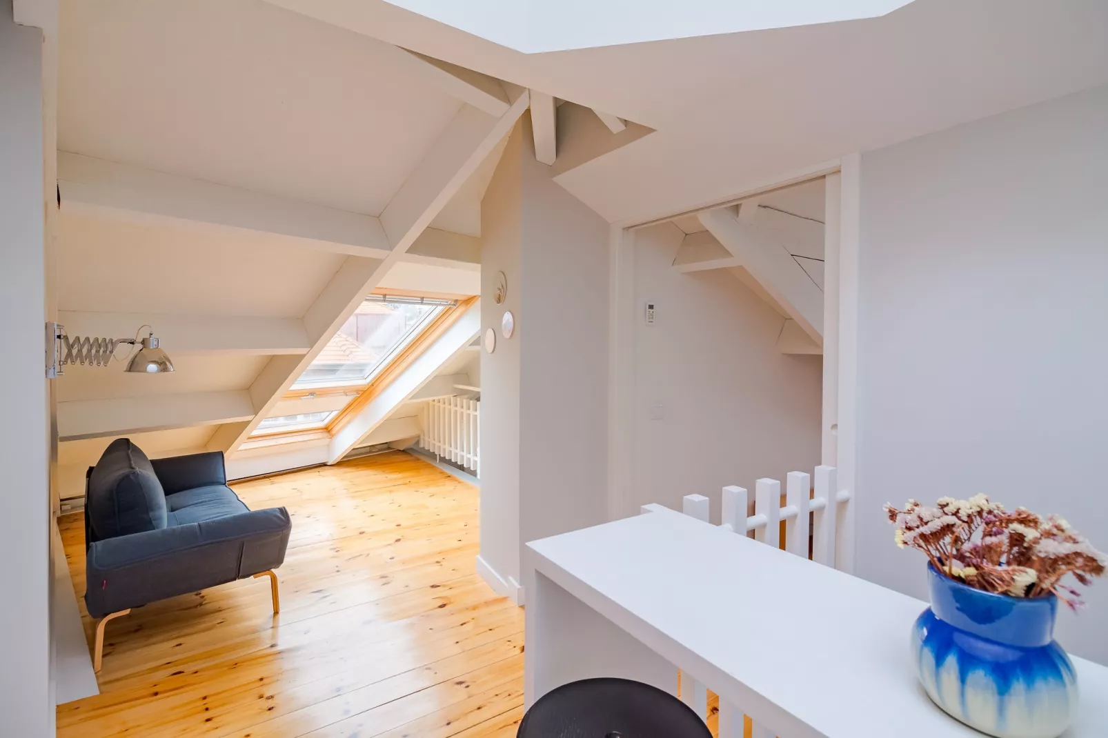 YOUROPO - City Center 5-Woonkamer