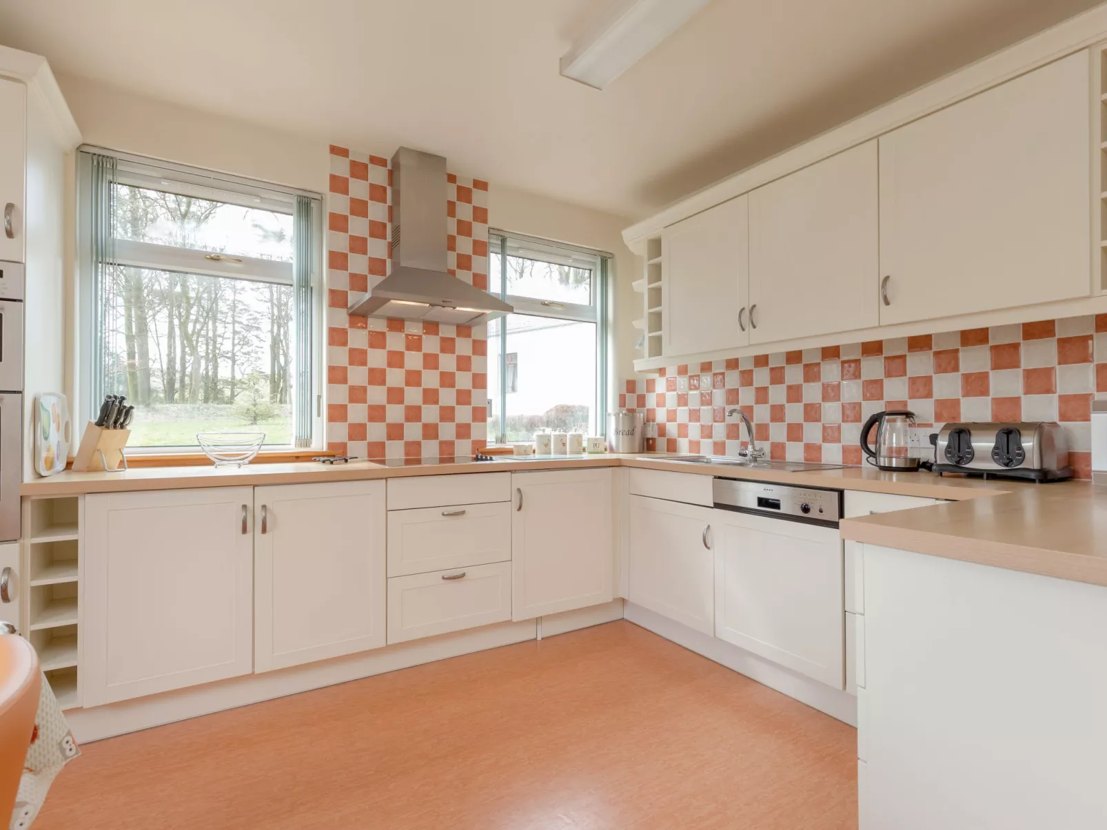 Doonans Cottage-Binnen