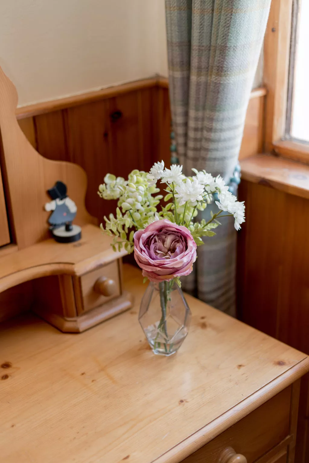 Doonans Cottage-Binnen