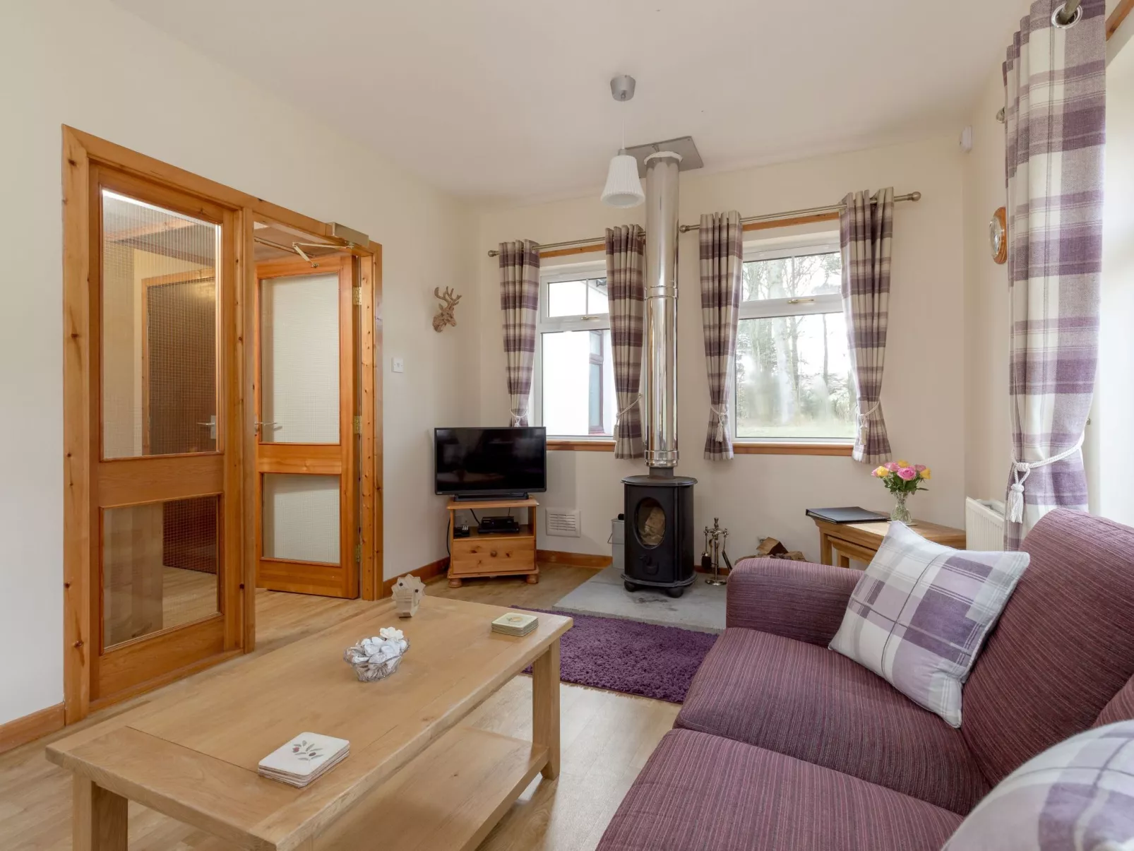 Foxglove cottage-Binnen