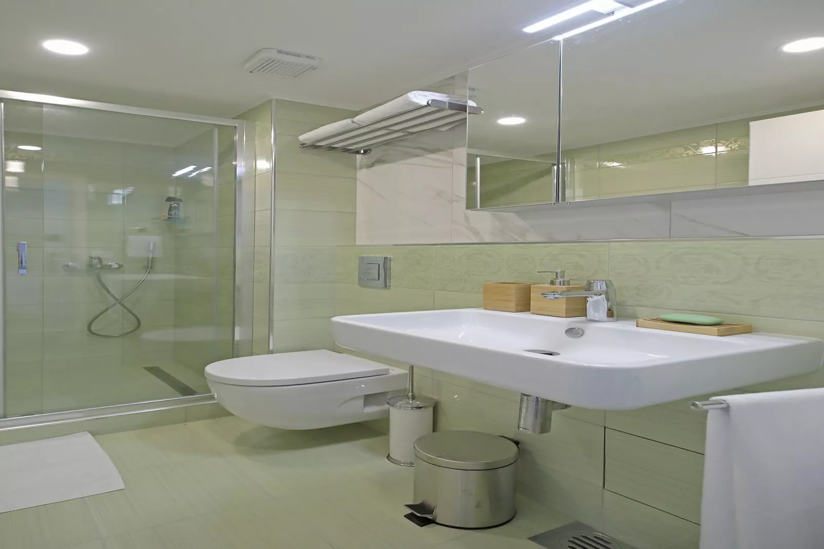 Studio O - Studio with Sea View (Stražičić)-Badkamer