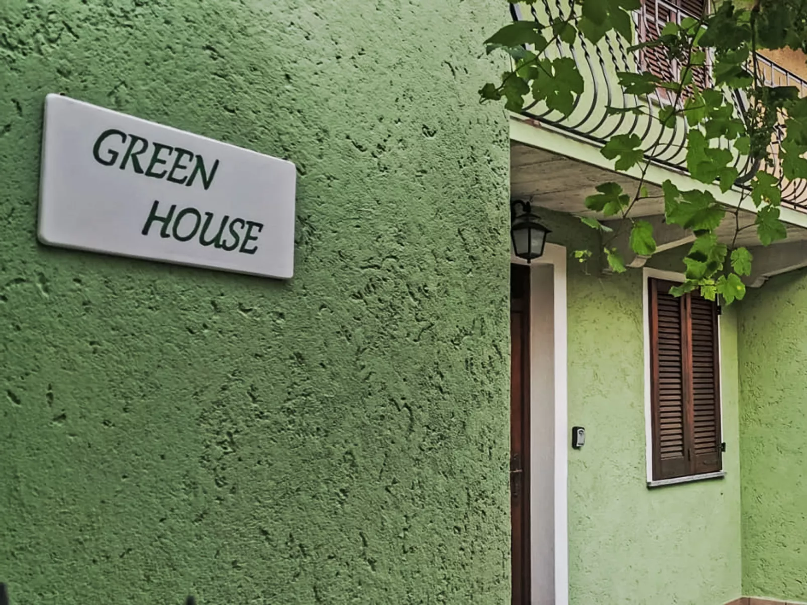 Green House-Buiten