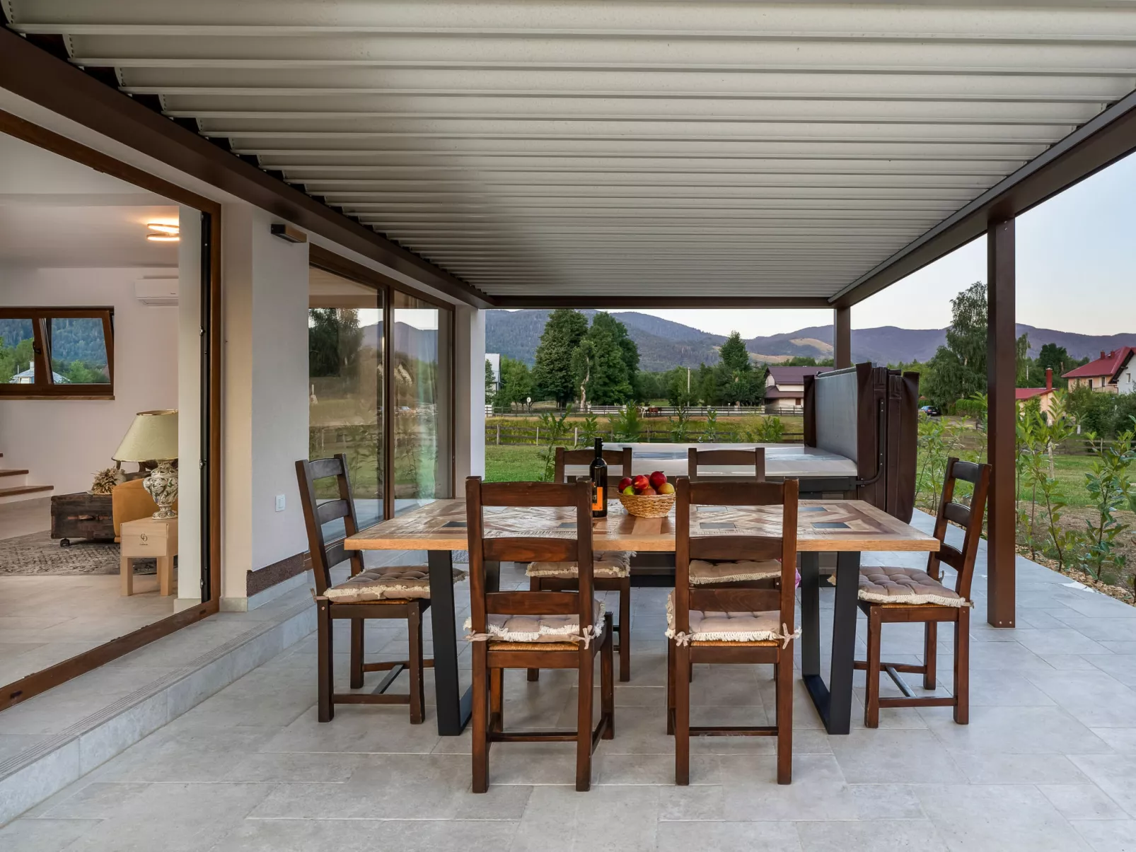 Mountain House Volta 2-Buiten