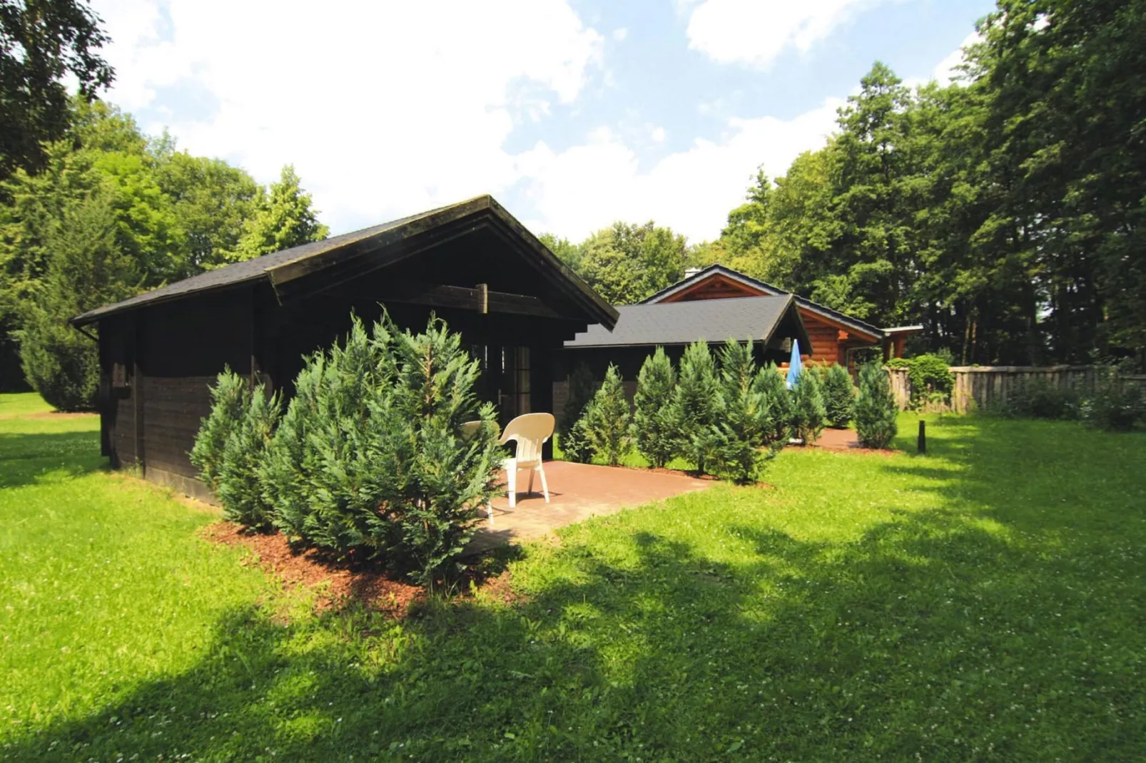 Blockhaus 30 m²-Buitenkant zomer