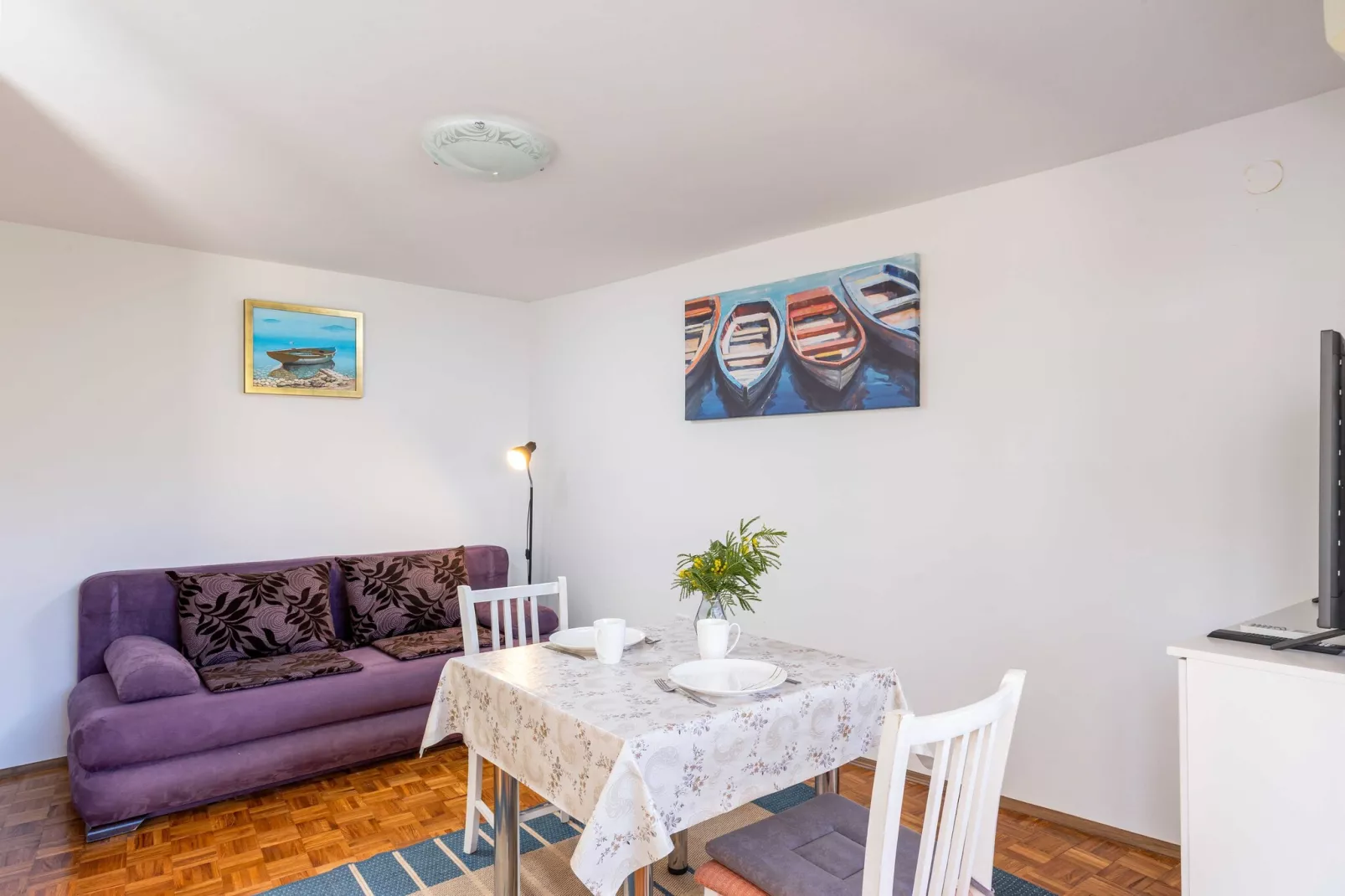 Guest House Vulic - One-Bedroom Apartment-Woonkamer