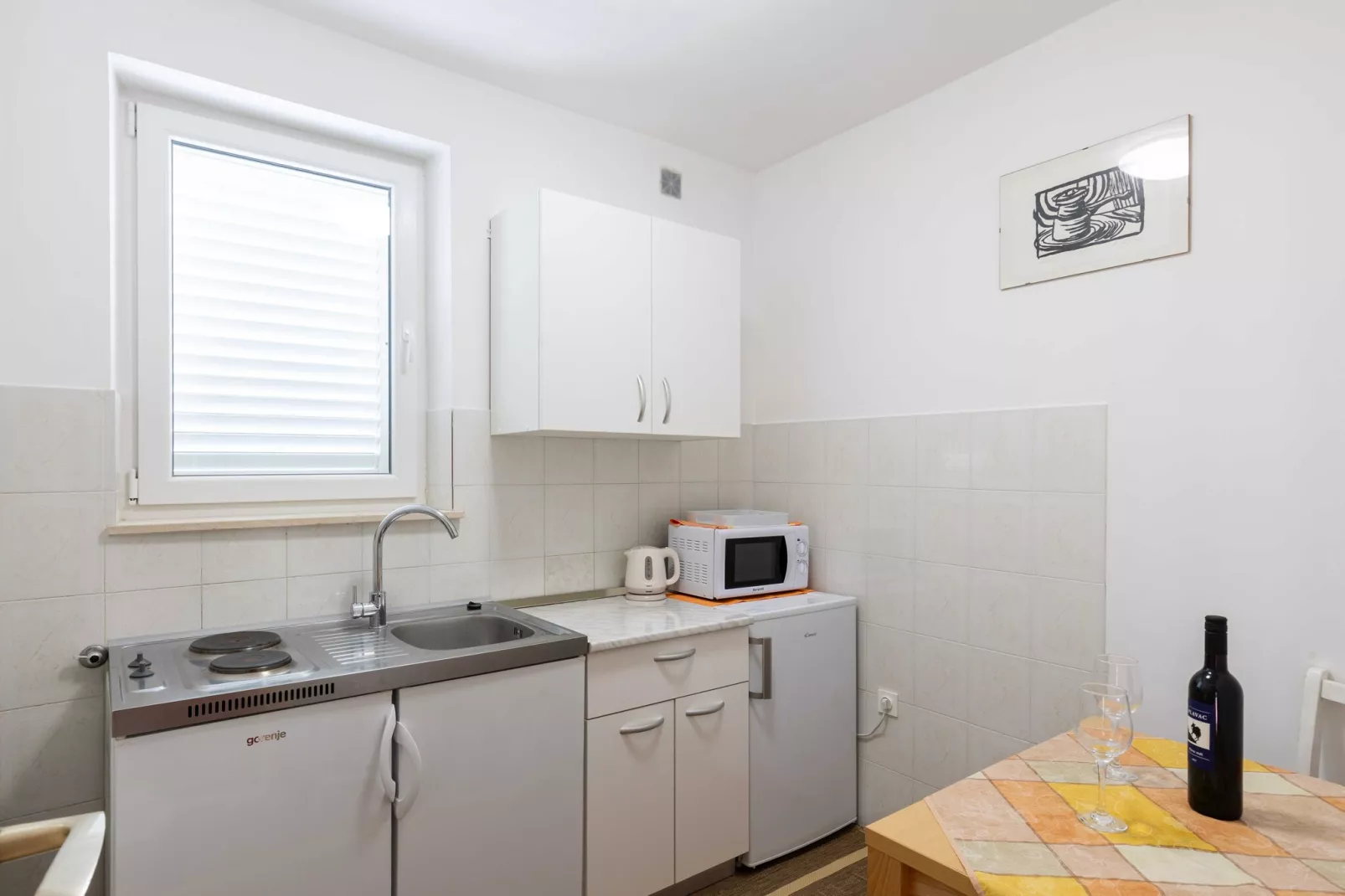 Guest House Vulic - Studio Apartment with Terrace-Keuken