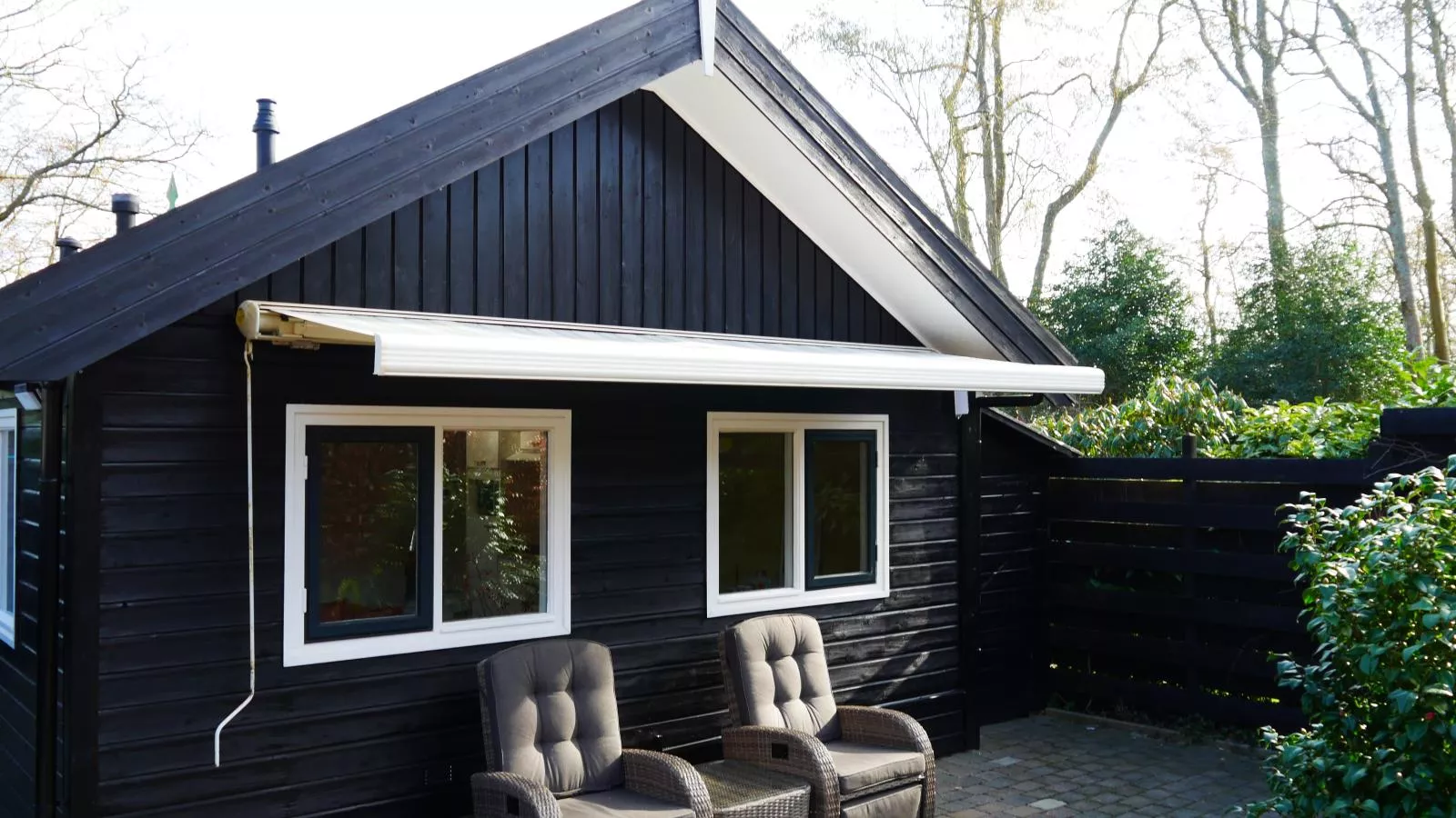 De Groeter Lodge-Buitenkant zomer