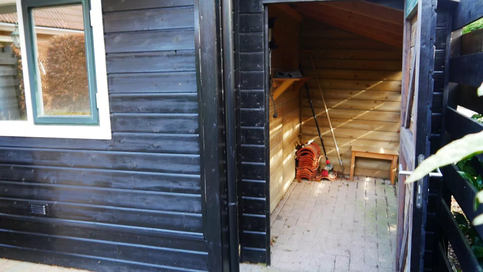 De Groeter Lodge-Tuin winter