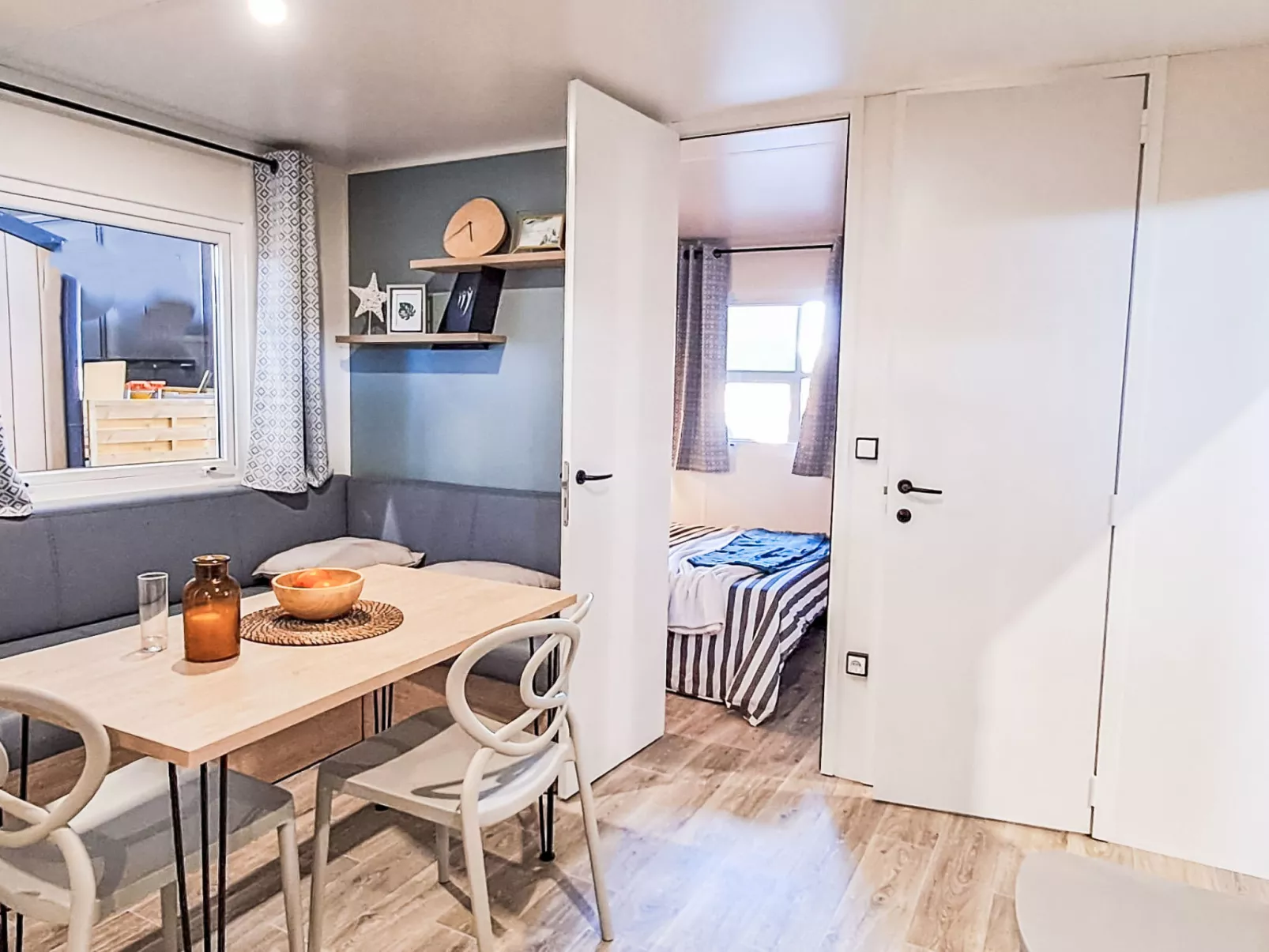 Mobilhome Prestige 2 chambres 4/6 pers-Binnen