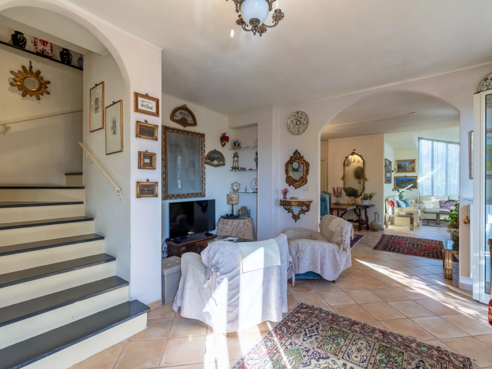 Villa degli Ulivi-Binnen