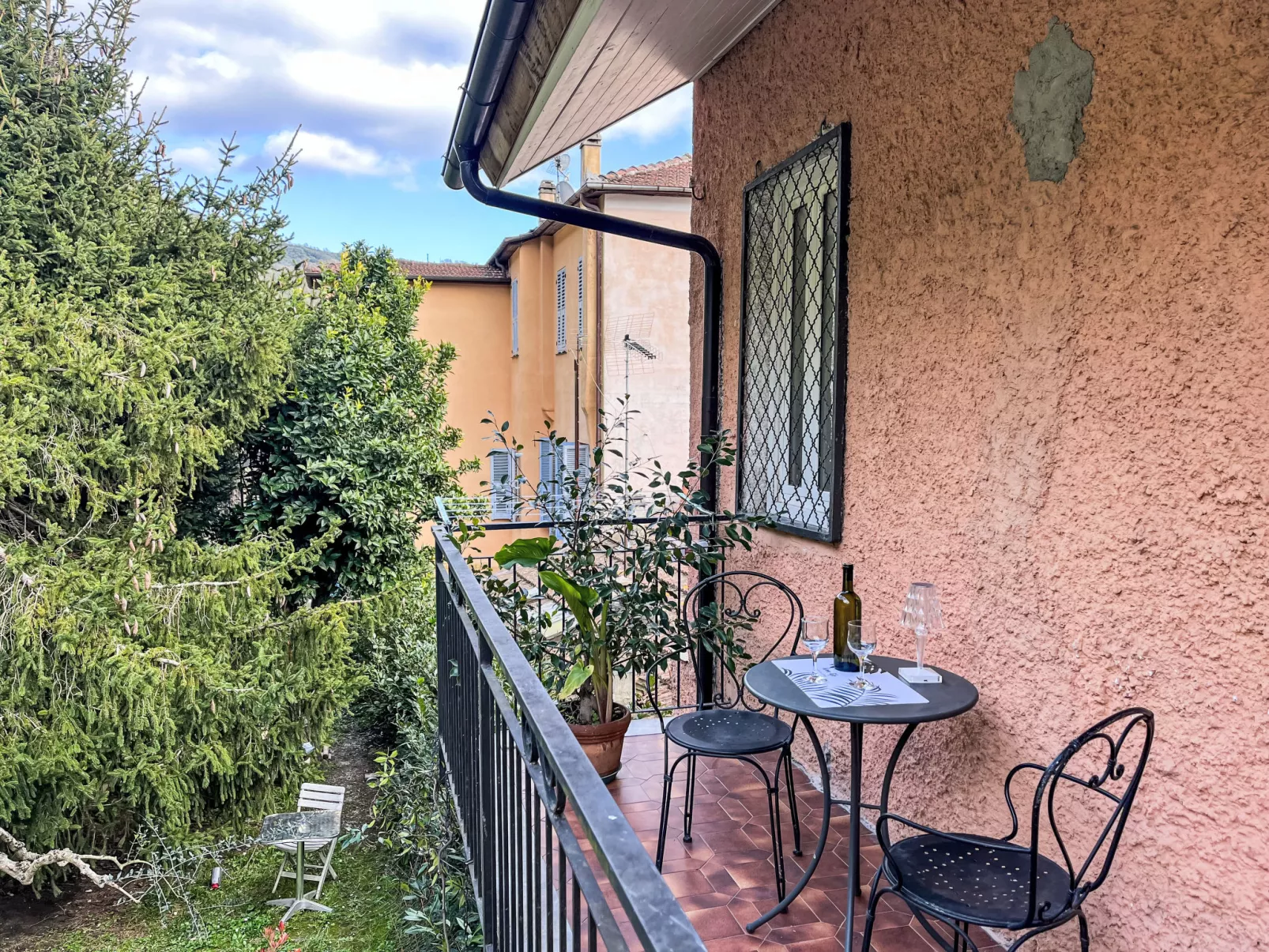 Giove-Buiten