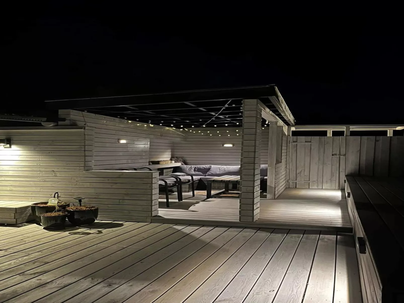 "Nilson" - 1.4km from the sea-Binnen