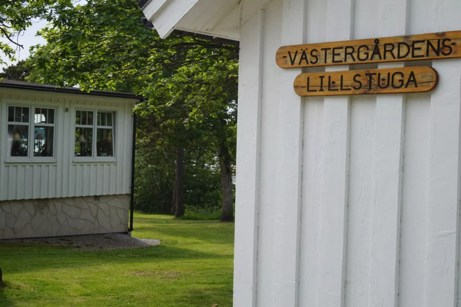Västergårdens Lillstuga, delad dusch-Buitenlucht