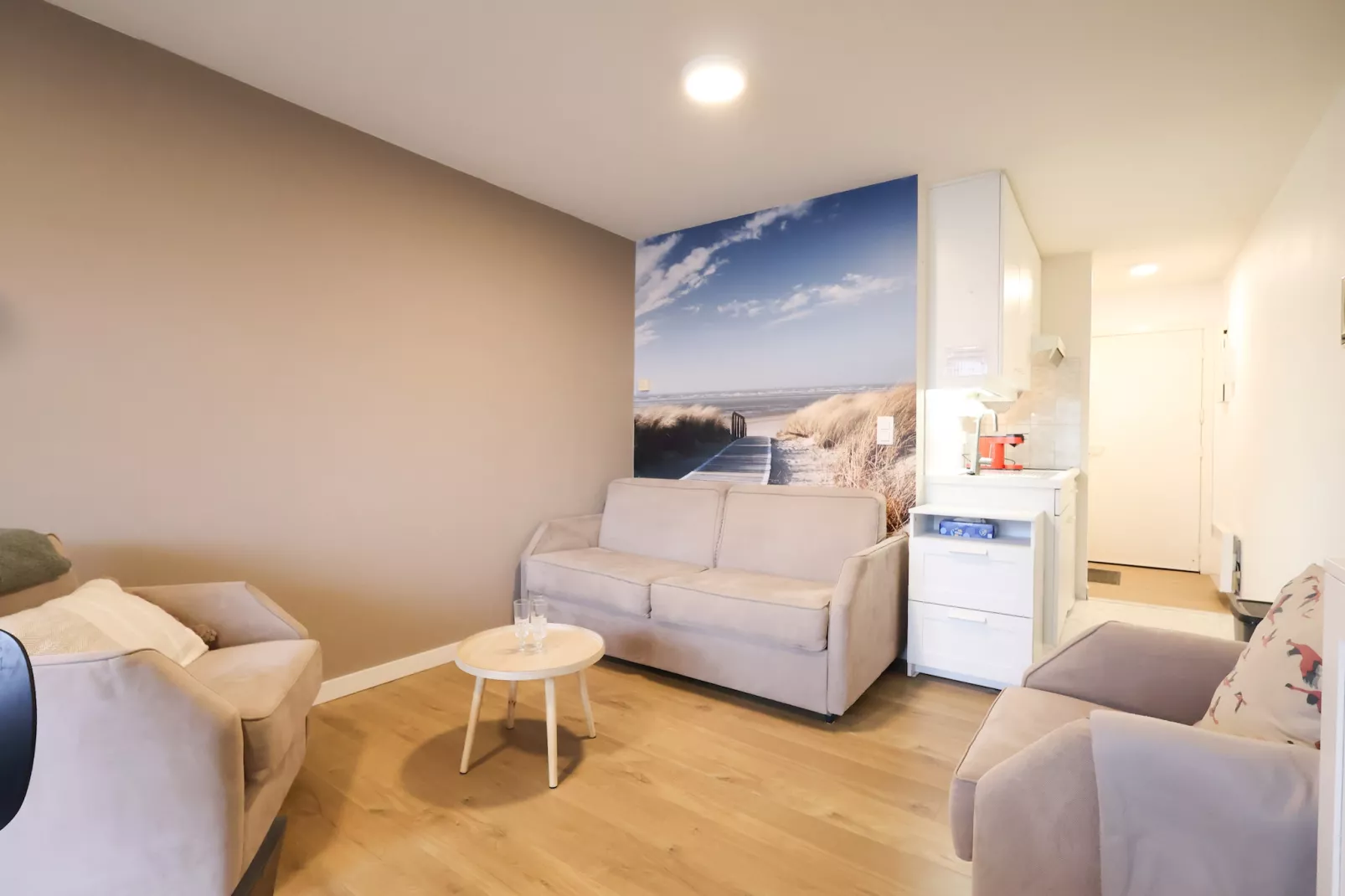 PLAZA J/0936-Woonkamer
