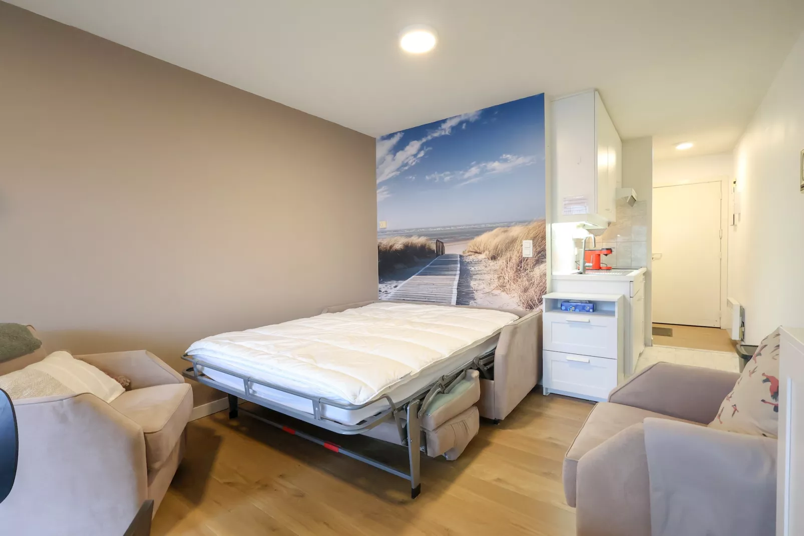 PLAZA J/0936-Woonkamer