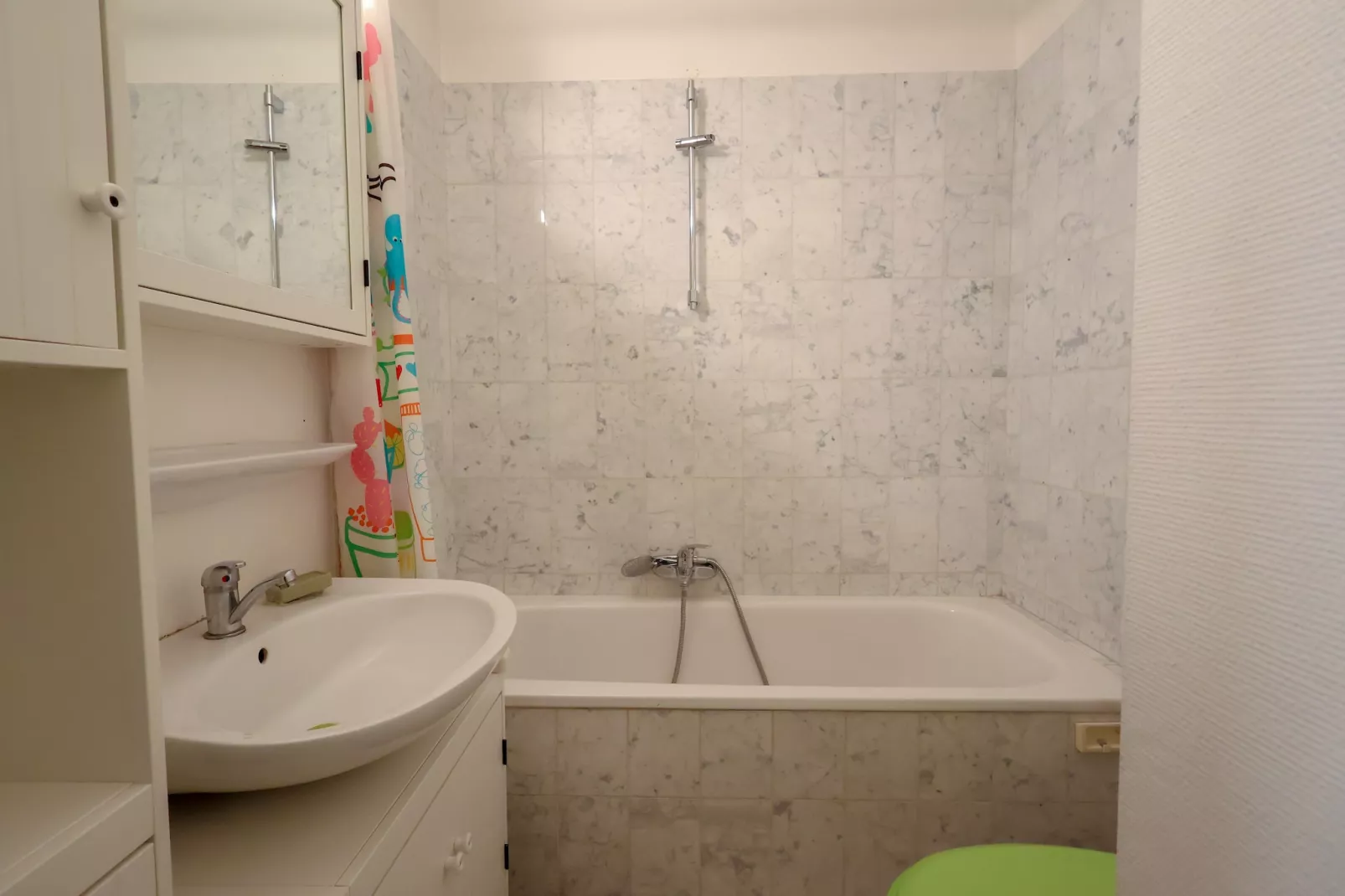 PLAZA J/0936-Badkamer