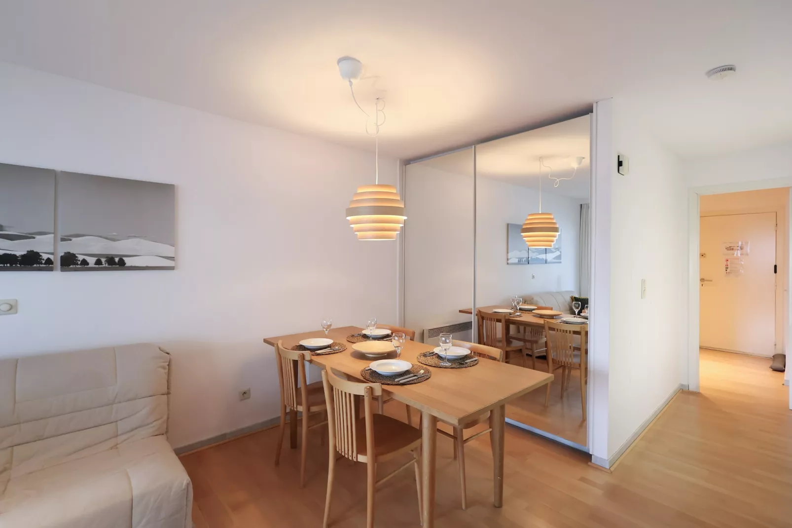PLAZA H/0732-Eetkamer