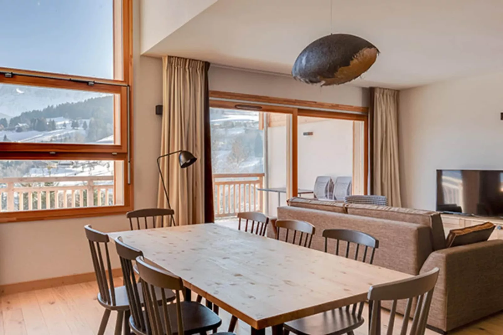 COMBLOUX Les Fermes du Mont Blanc -D48P-Eetkamer
