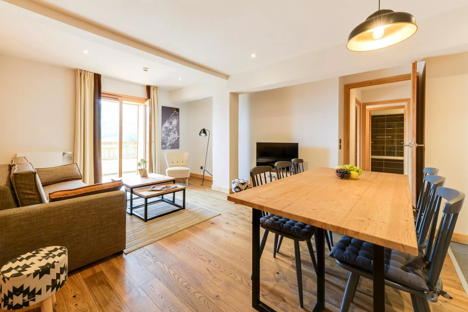 COMBLOUX Les Fermes du Mont Blanc -D48P-Eetkamer