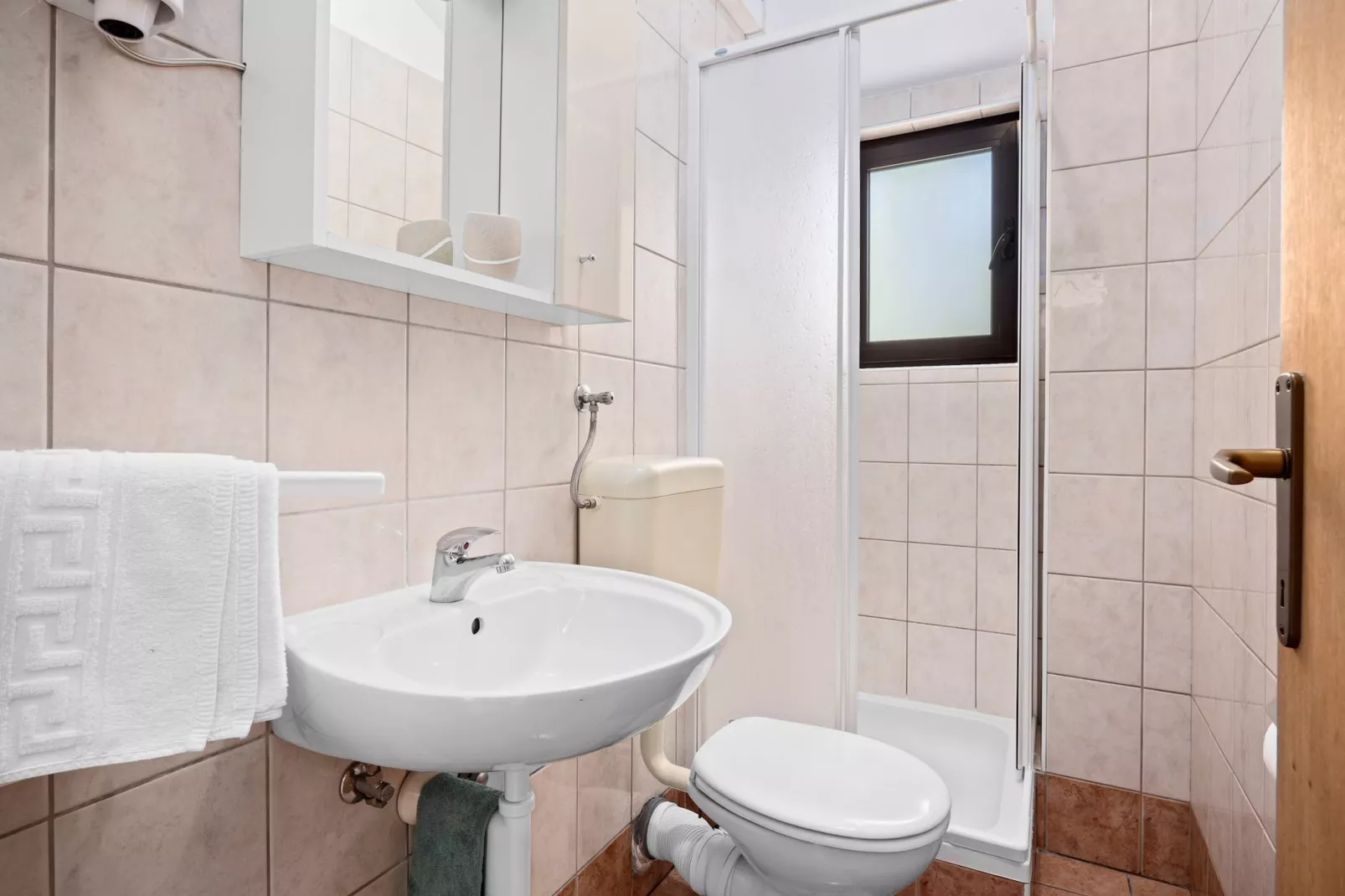 Anamar - Double Room-Badkamer