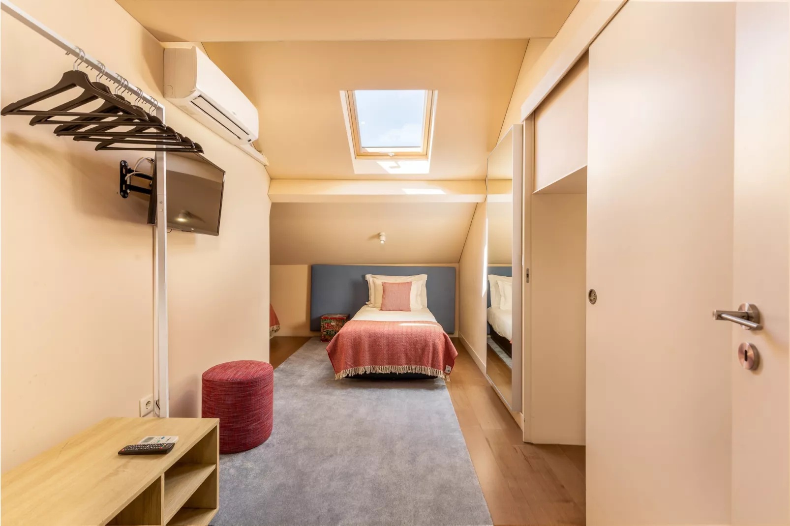 YOUROPO - Bolhão 4D-Slaapkamer