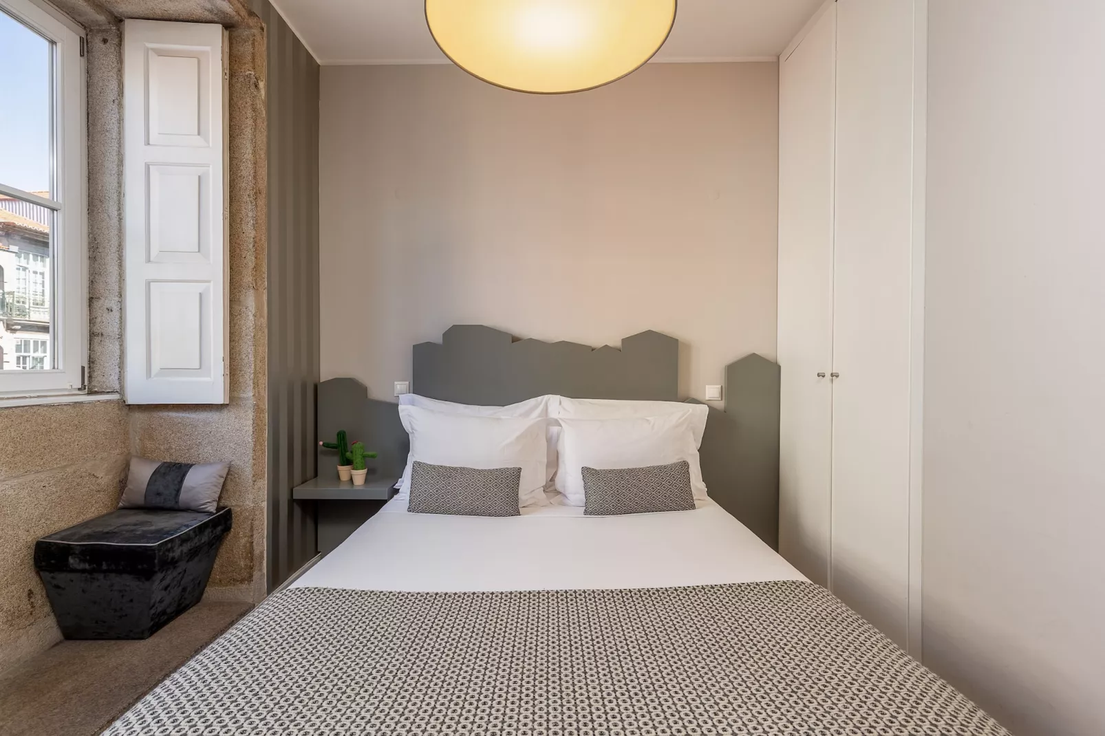 YOUROPO - Clérigos 1A-Slaapkamer