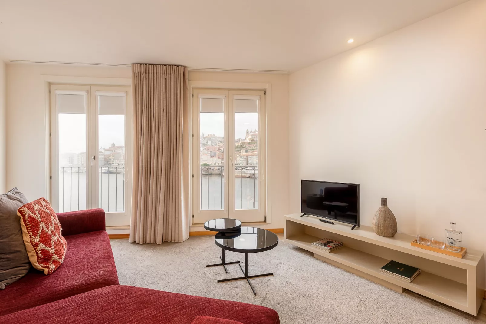 YOUROPO - Ribeira Gaia 3-Woonkamer