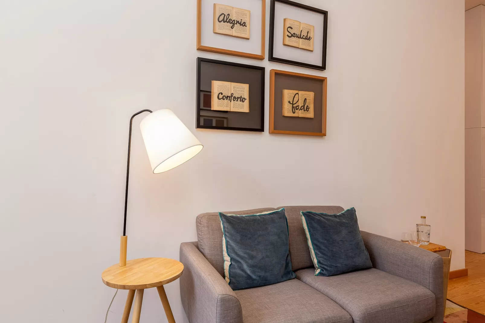 YOUROPO - Cosy 1-Woonkamer