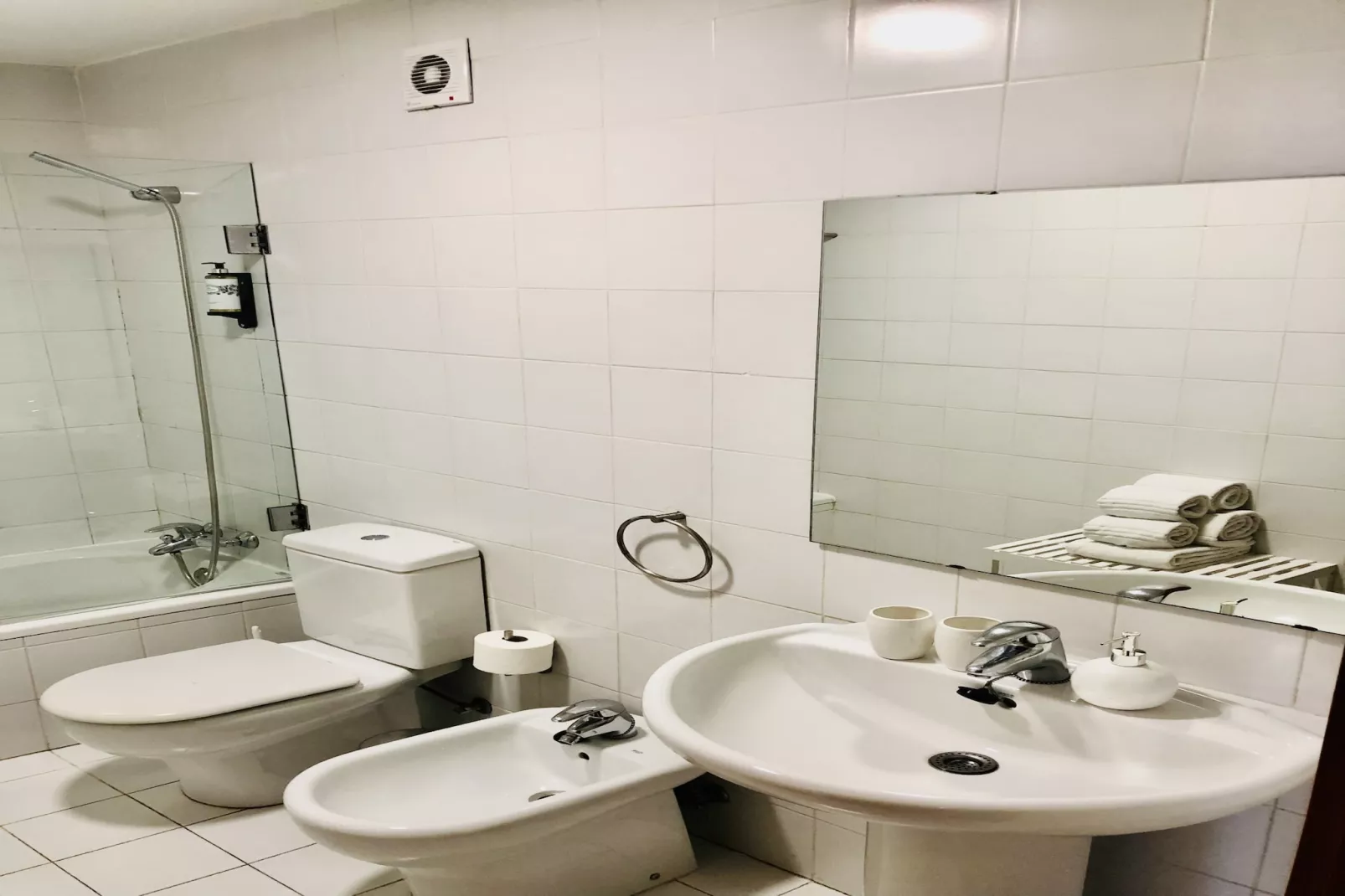 YOUROPO - Clérigos 3A-Badkamer