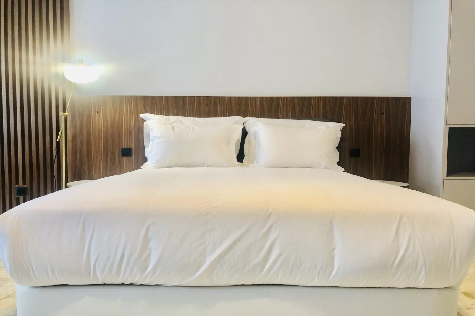 YOUROPO - Downtown 2B-Slaapkamer
