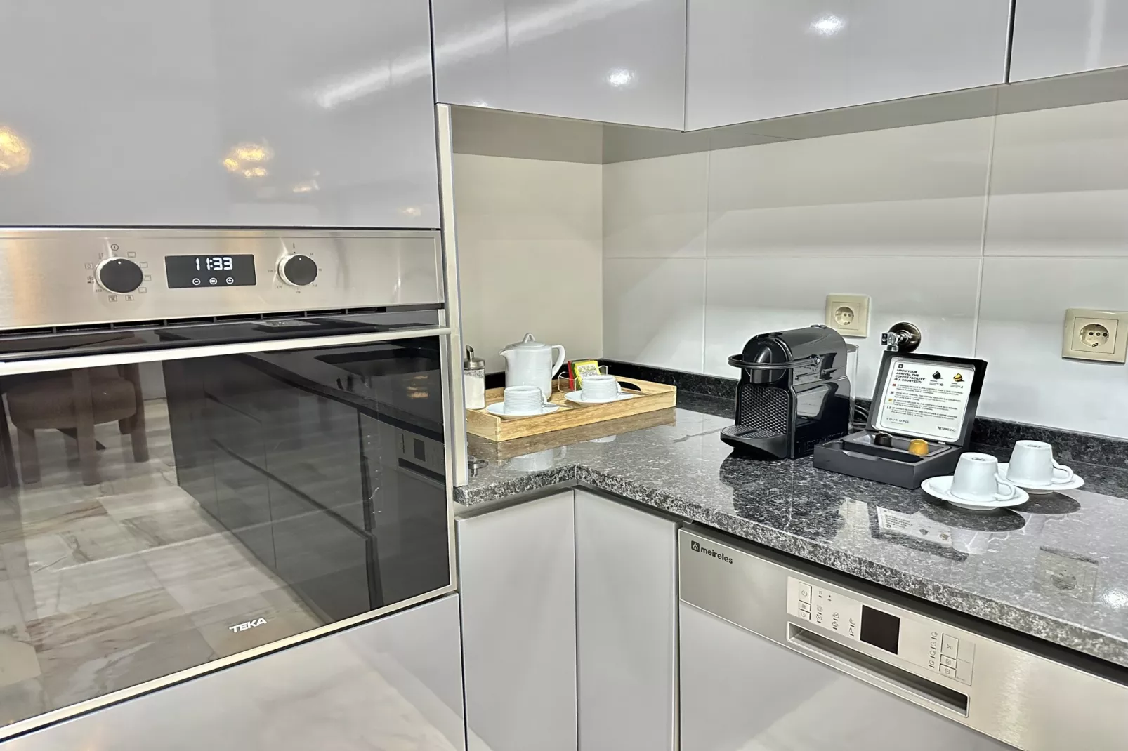 YOUROPO - Downtown 4B-Keuken