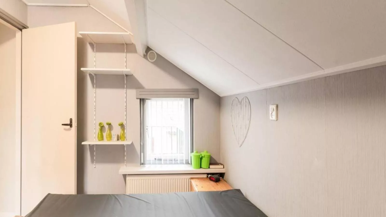 Hoevendeel-Slaapkamer