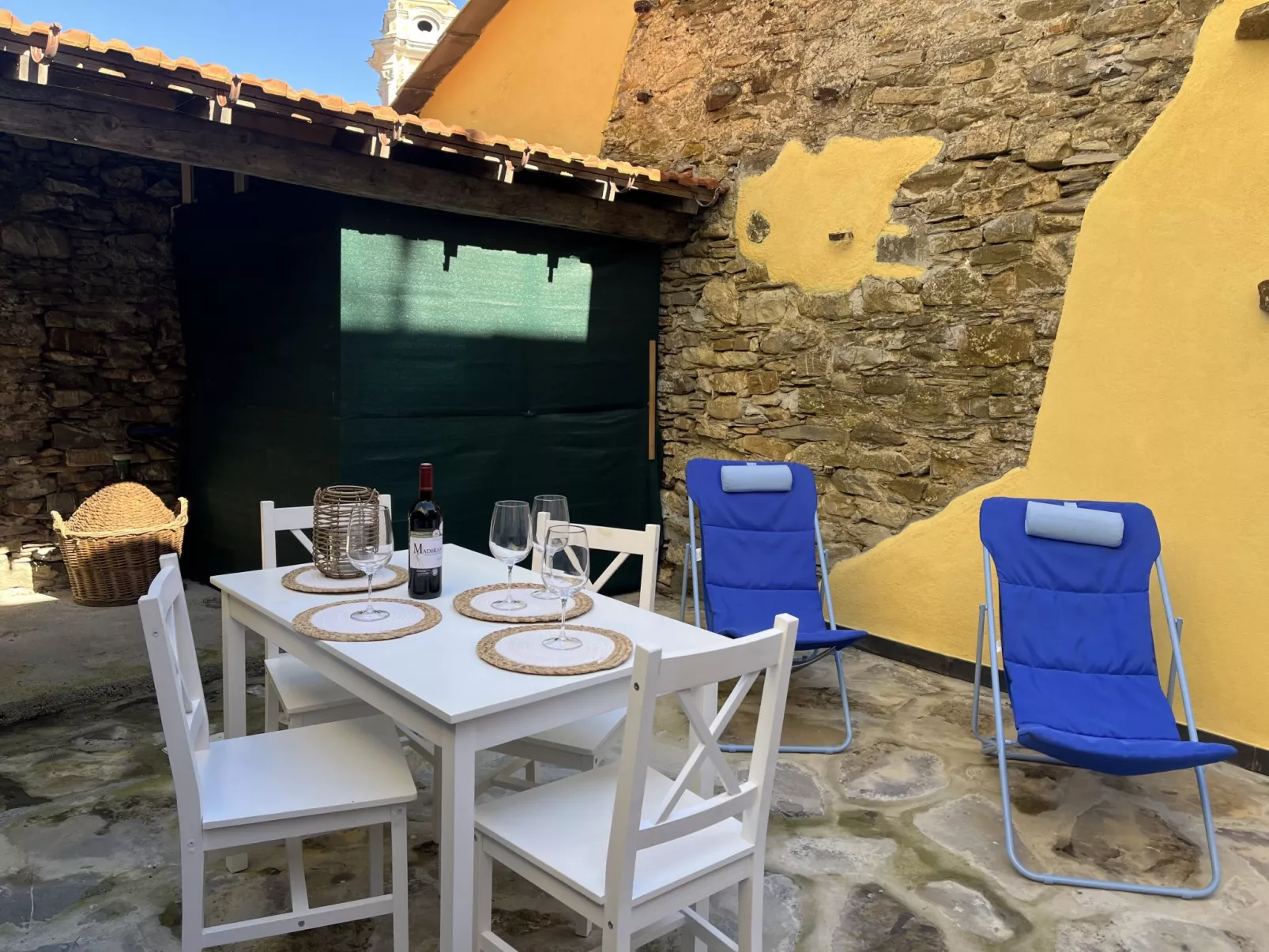 La casa di Anna-Buiten