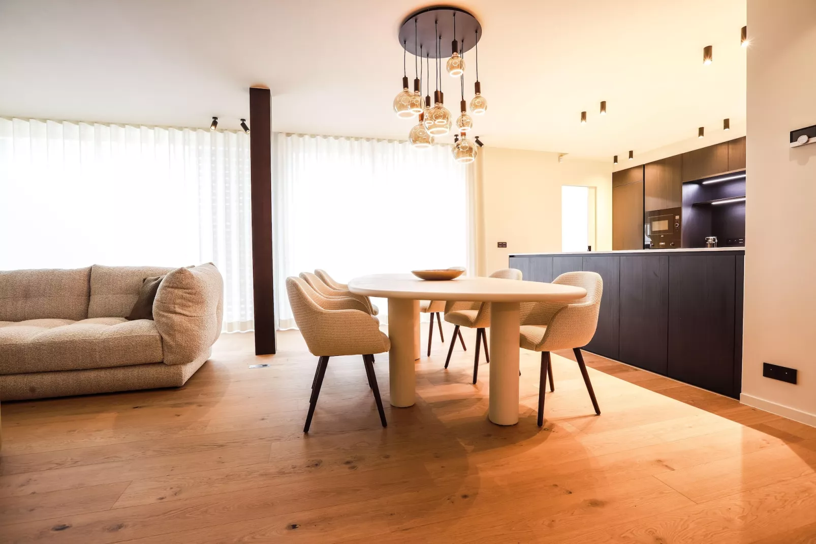 Durbuy Lux 4p-Eetkamer