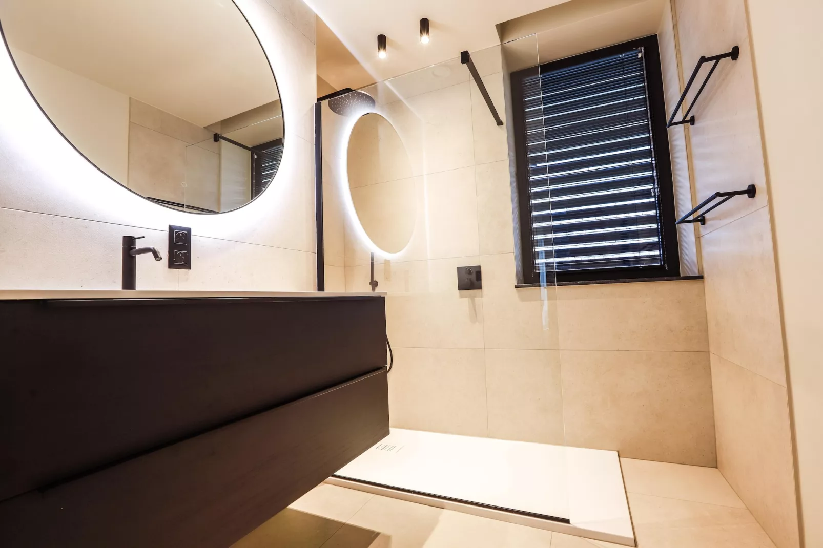 Durbuy Lux 4p-Badkamer