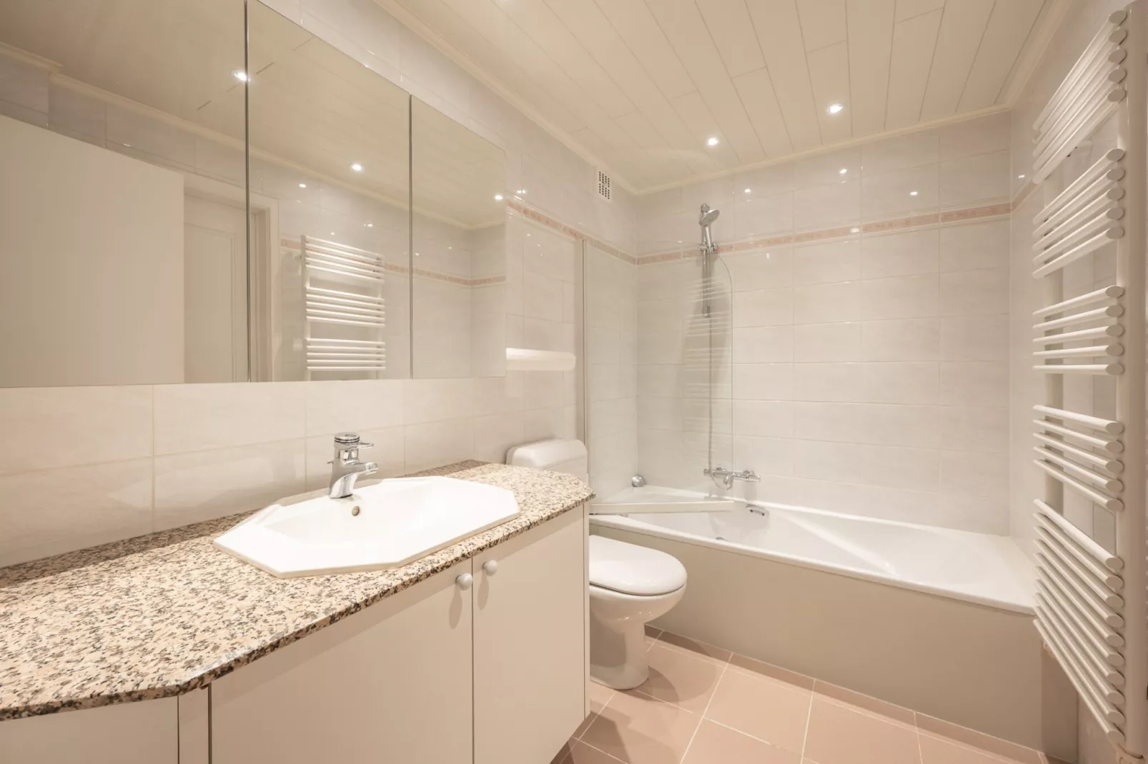 Residentie Sun Beach-11-Badkamer