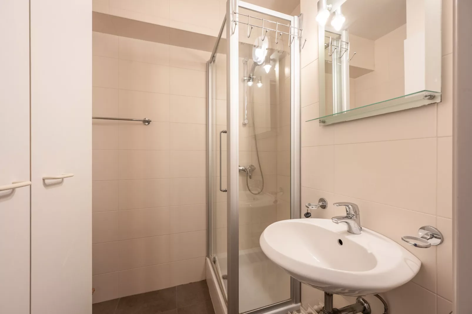 Residence Queen An-1-Badkamer