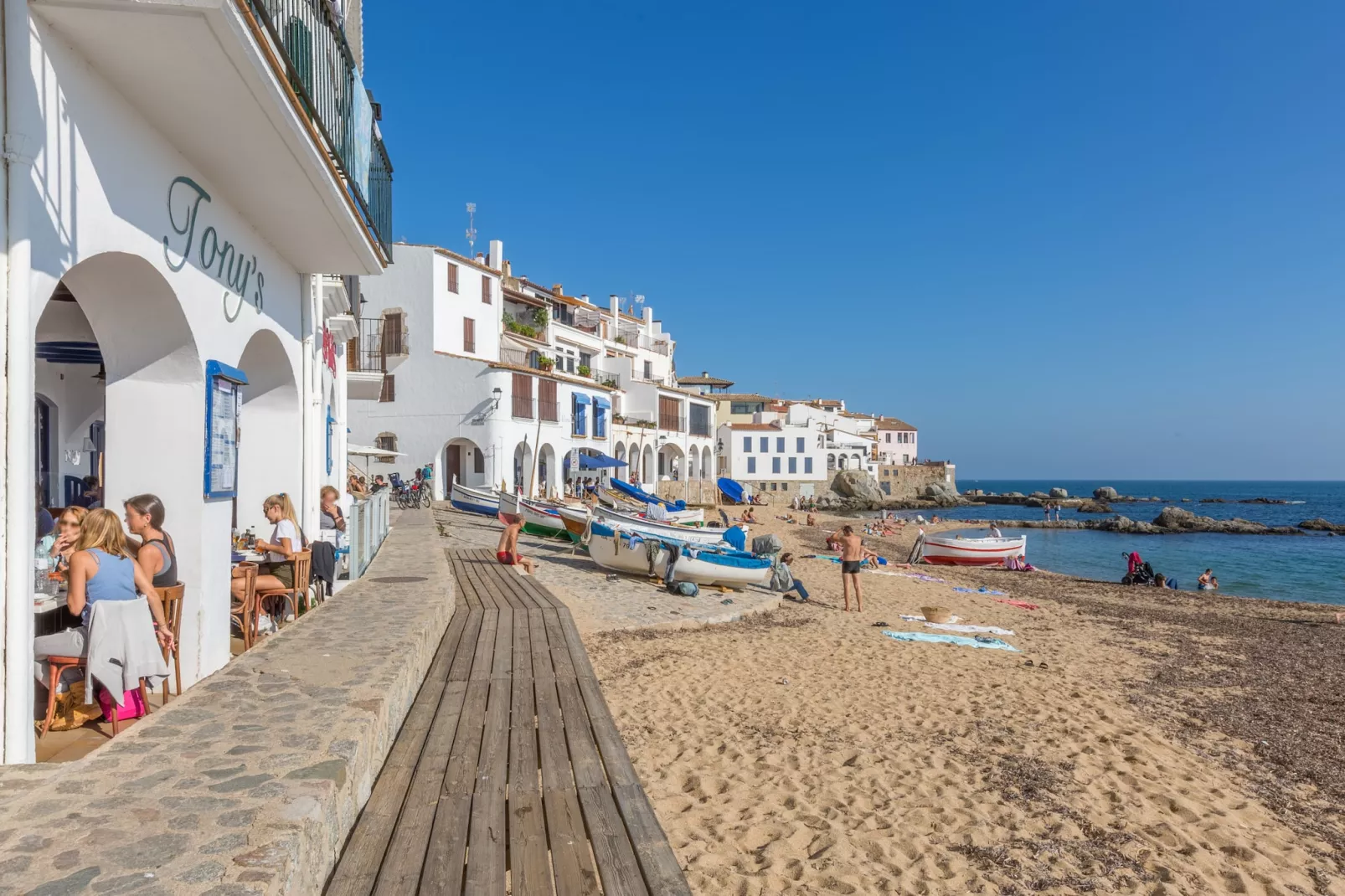 Costa Brava E-4-Niet-getagd